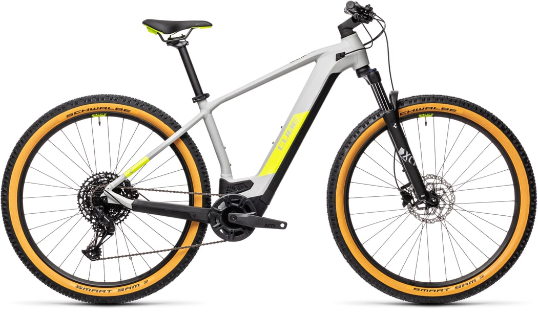 Bicicleta electrica cube best sale reaction hybrid pro 500